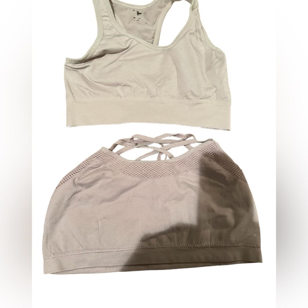 SET  of two sports bras ivory & nude  shadow is shown in second one free
